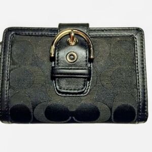 Coach Bleecker Brown Signature Buckle Wallet Brown Corner Zip Bifold